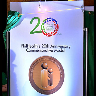 20th Anniversary Commemorative Medal Unveiled | PhilHealth