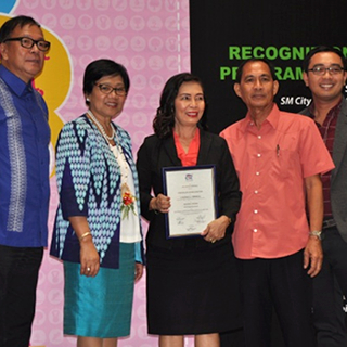 CSC honors PhilHealths Pagasa Awardee